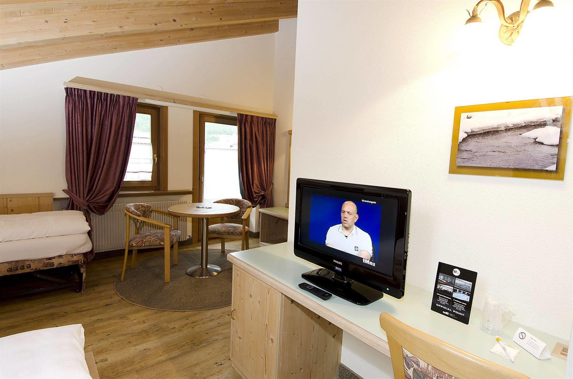 Hotel Daniela Livigno Bagian luar foto