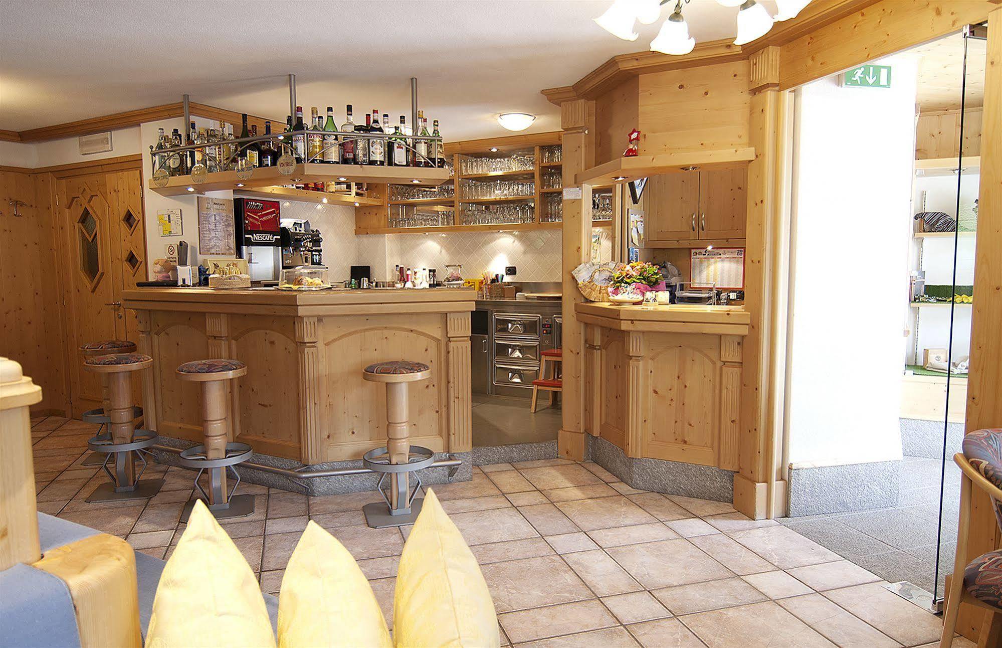 Hotel Daniela Livigno Bagian luar foto