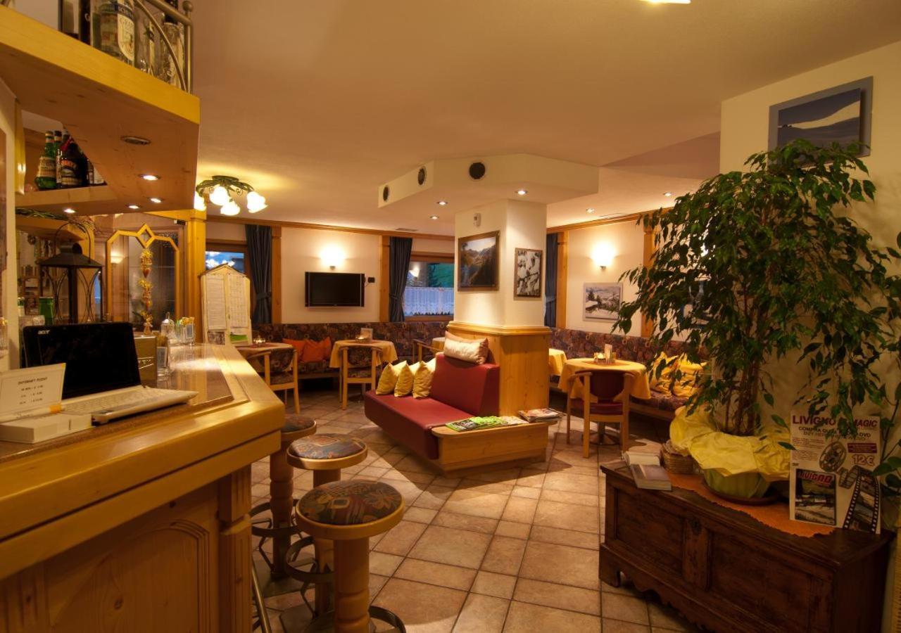 Hotel Daniela Livigno Bagian luar foto