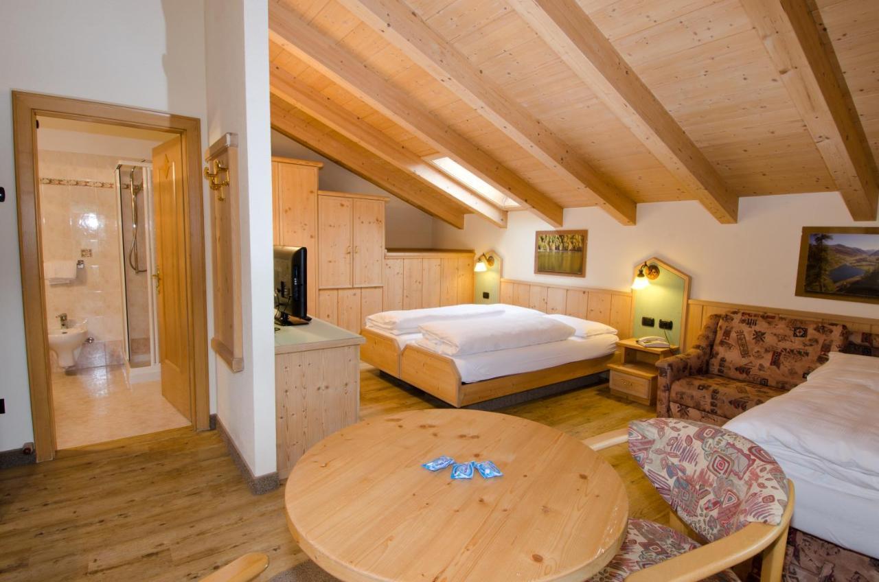 Hotel Daniela Livigno Bagian luar foto