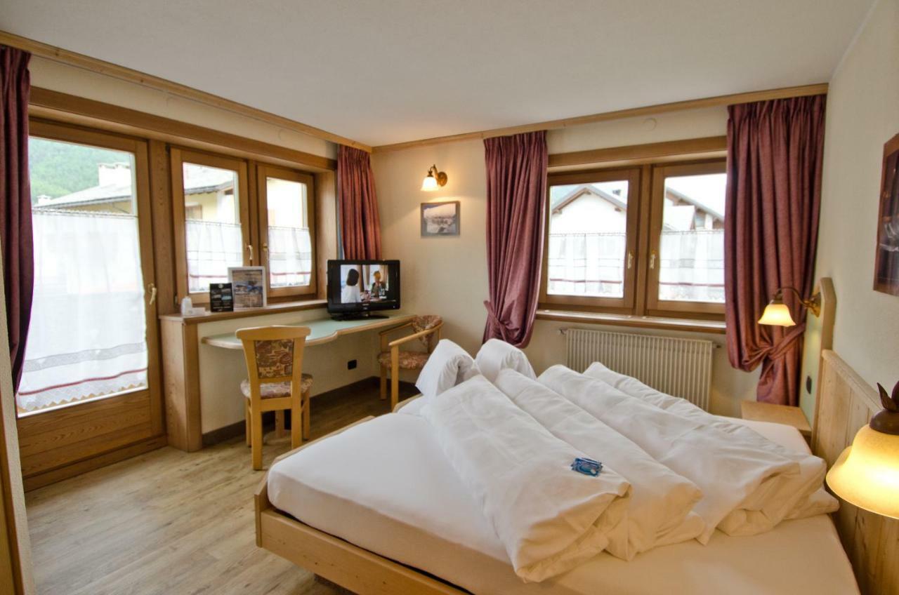 Hotel Daniela Livigno Bagian luar foto