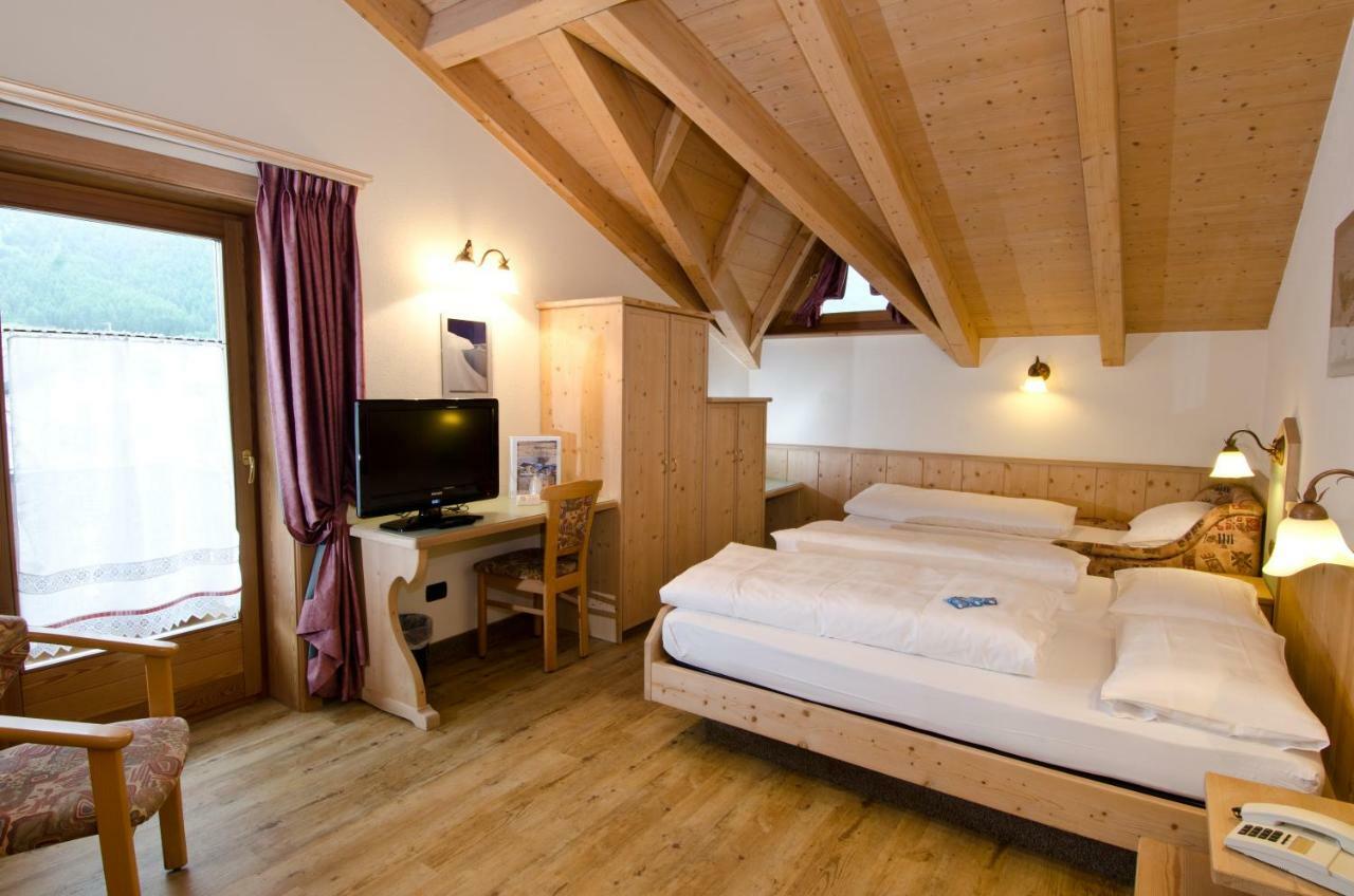 Hotel Daniela Livigno Bagian luar foto